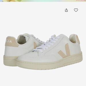 VEJA
V-12 woman’s size 8